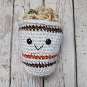 Crocheted Ramen Cup